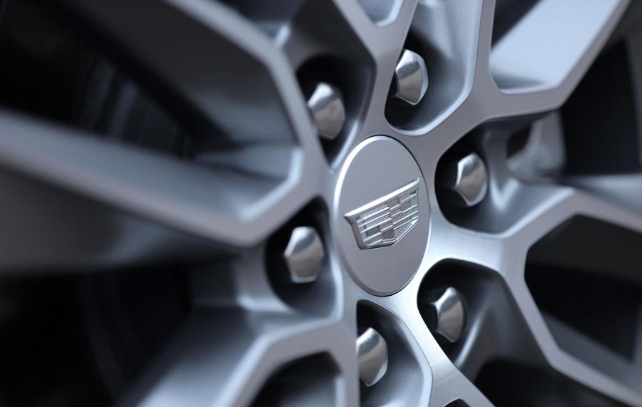 Колеса Cadillac XT6 Sport 2019 года  (фото 8 из 41)